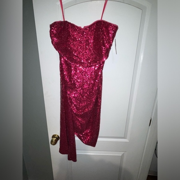 New!Jewel Badgley Mischka 🩷 Strapless Asymmetrical Sequined Draped Pink Dress 10 - Picture 7 of 12